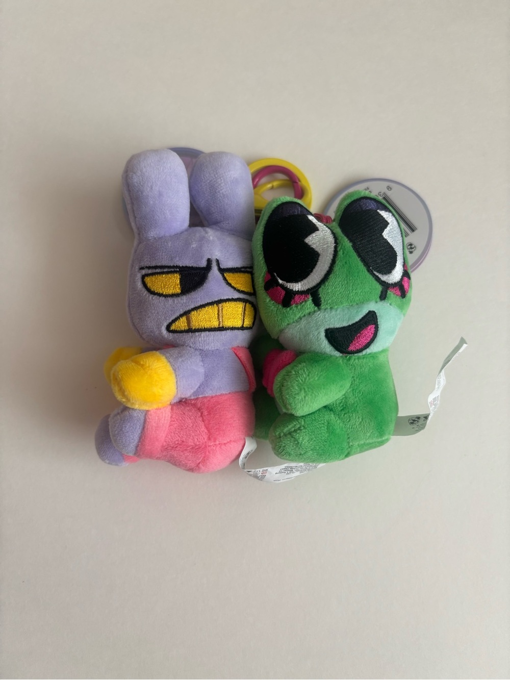 Glitch The Amazing Digital Circus Jax & Ribbit Magnetic Plush Keychains